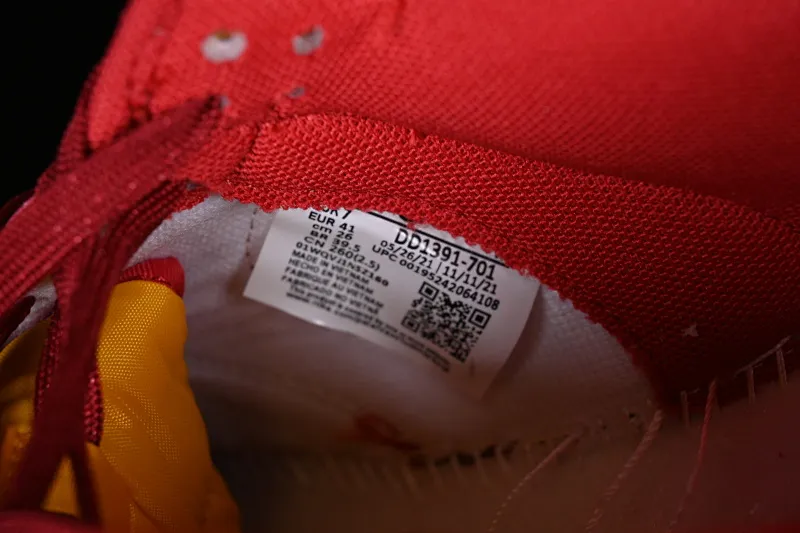 All categories Nk SB Dunk series Nk SB Dunk Low low-top sneakers Nk SB Dunk Low "Midas Gold" tomato scrambled egg color SB low-top sports and leisure sneakers DD1391-701